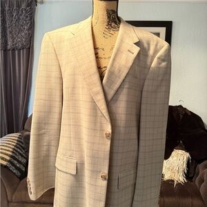 Burberry Cream Sport Coat Elegant Tailoring